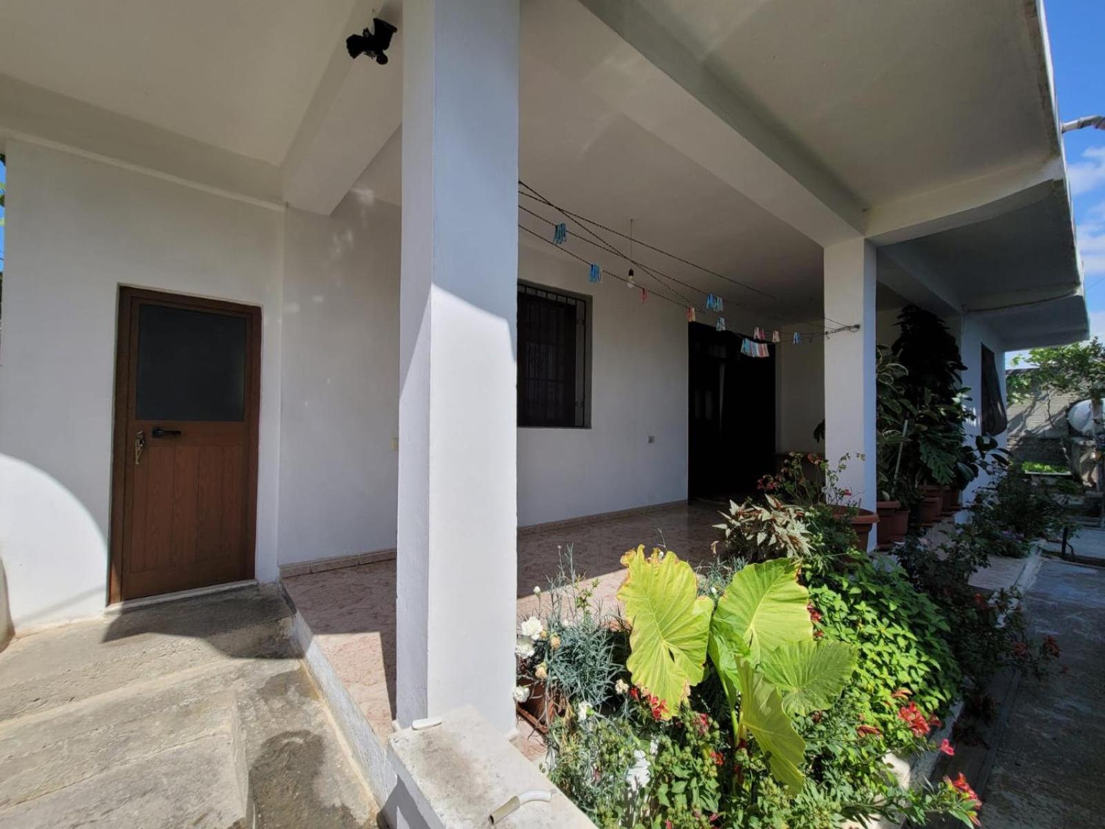 Private Room On A Shared Apartament Near Durres Beach Екстер'єр фото