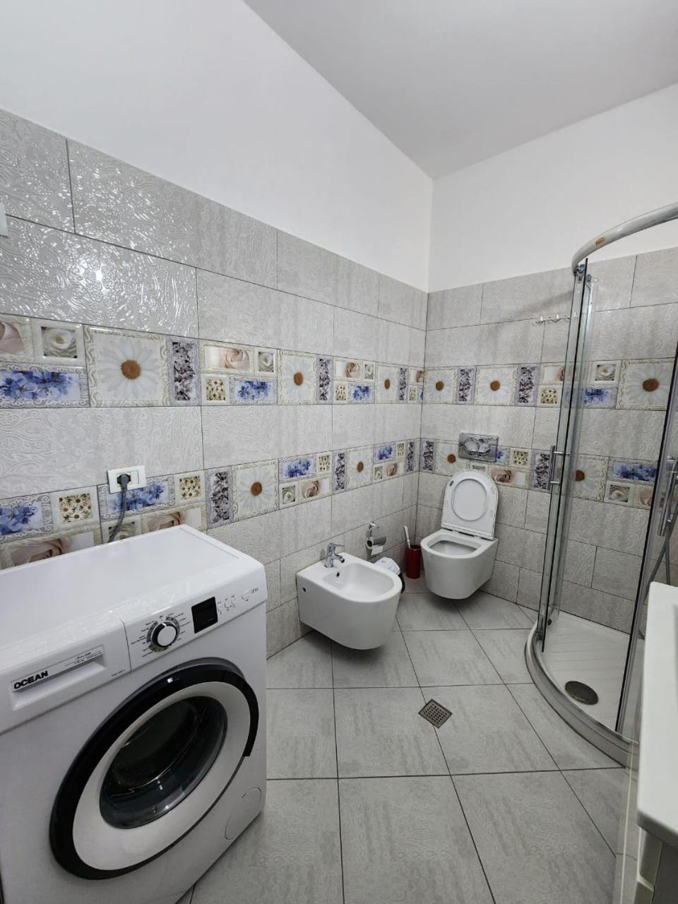Private Room On A Shared Apartament Near Durres Beach Екстер'єр фото